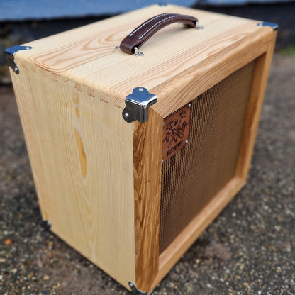 Pine Special 1x10" Guitar Speaker Cabinet