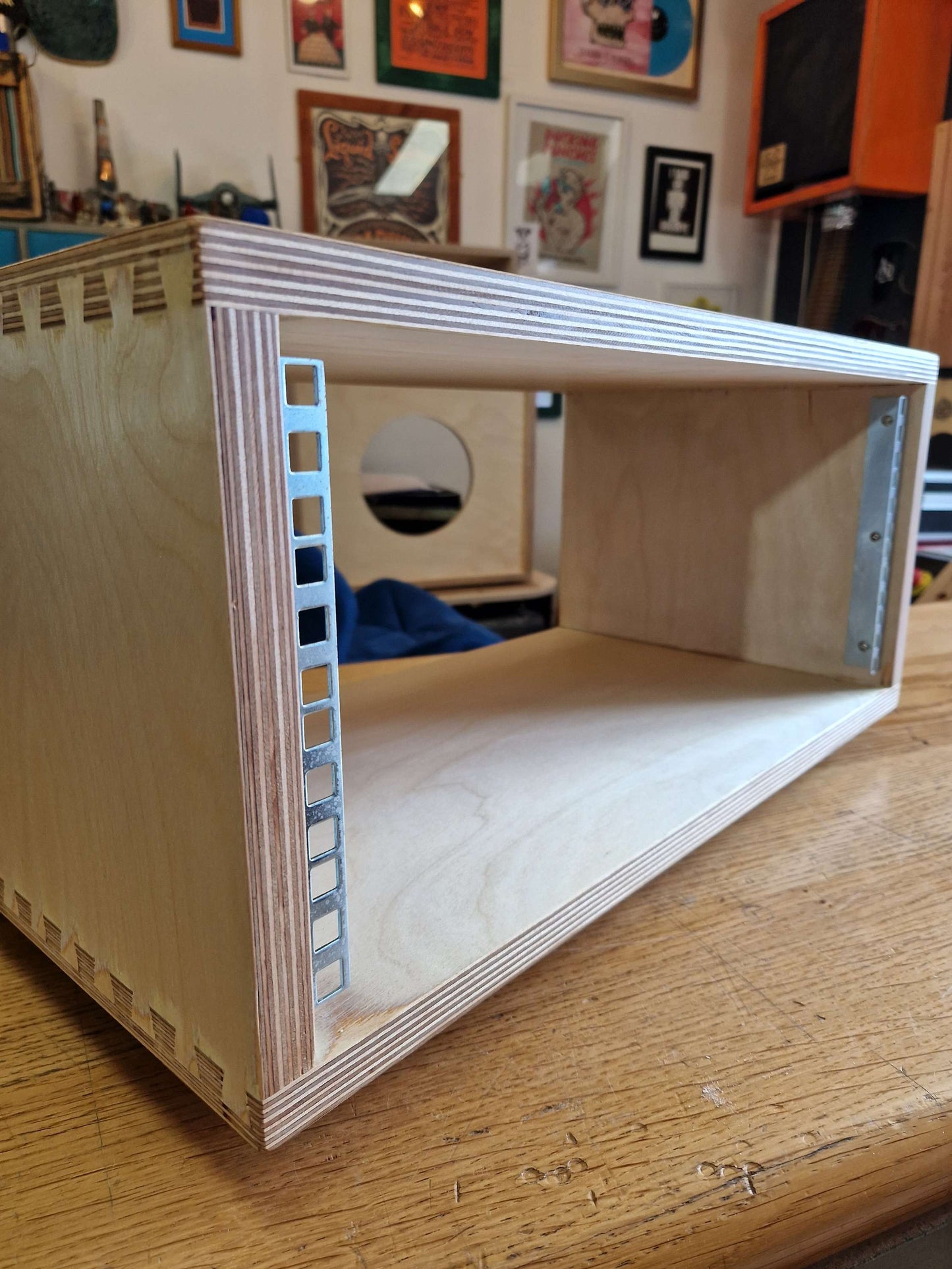 4U Birch Ply Rack Unit Enclosure Headshell