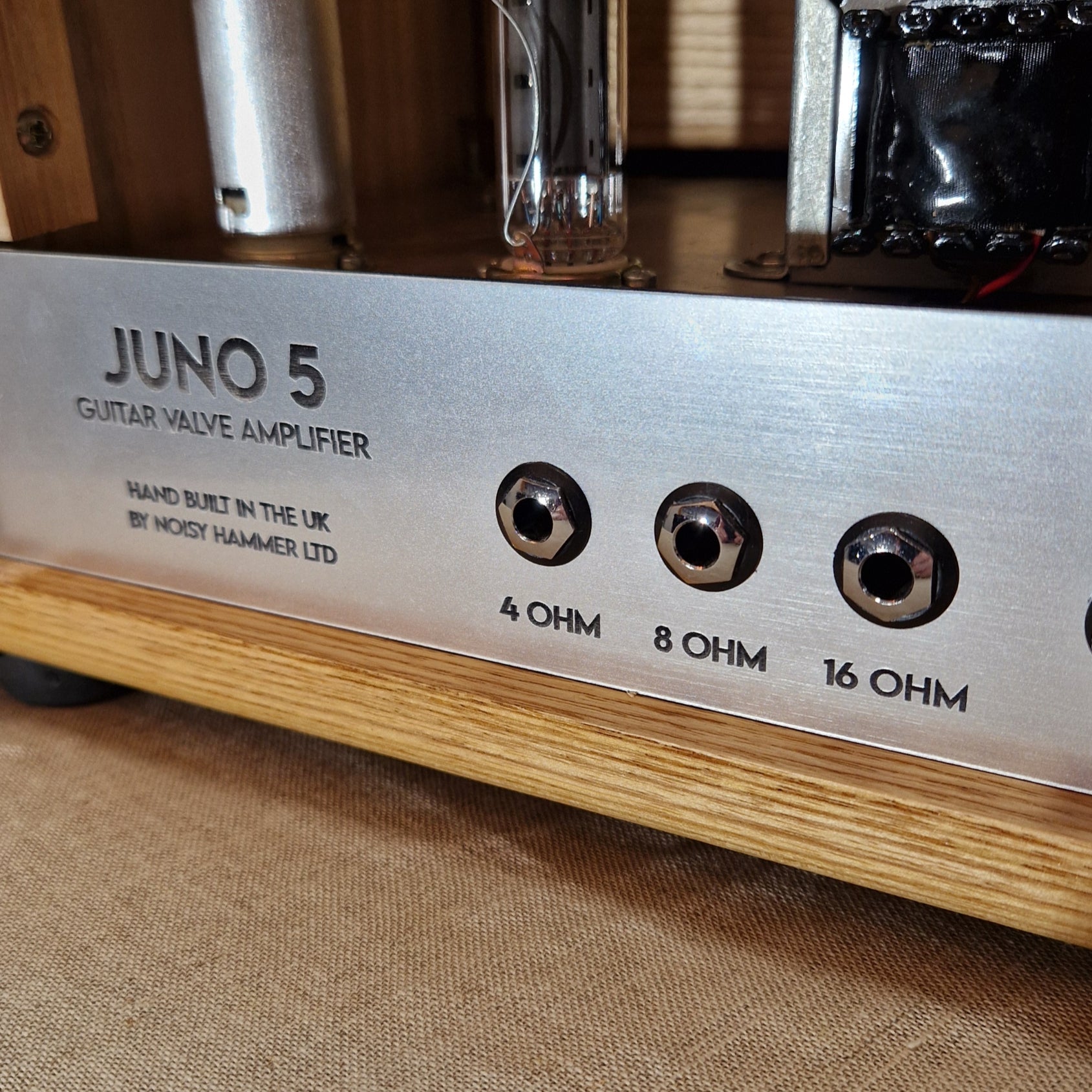 Noisy Hammer Juno 5w Guitar Amplifier image 7