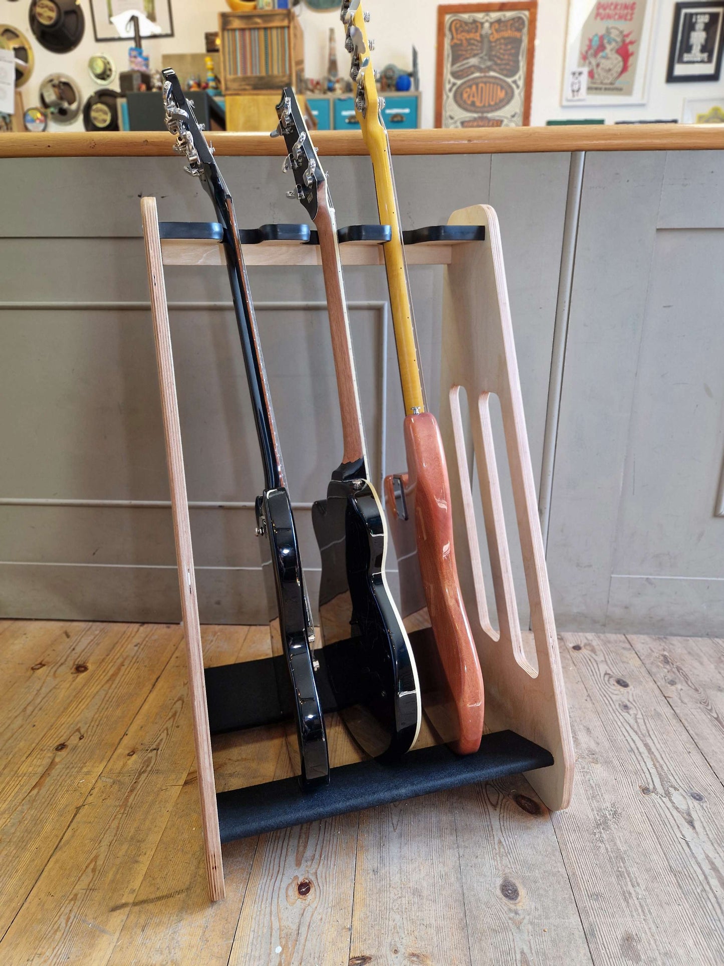 Noisy Hammer "Den 3" Guitar Rack System