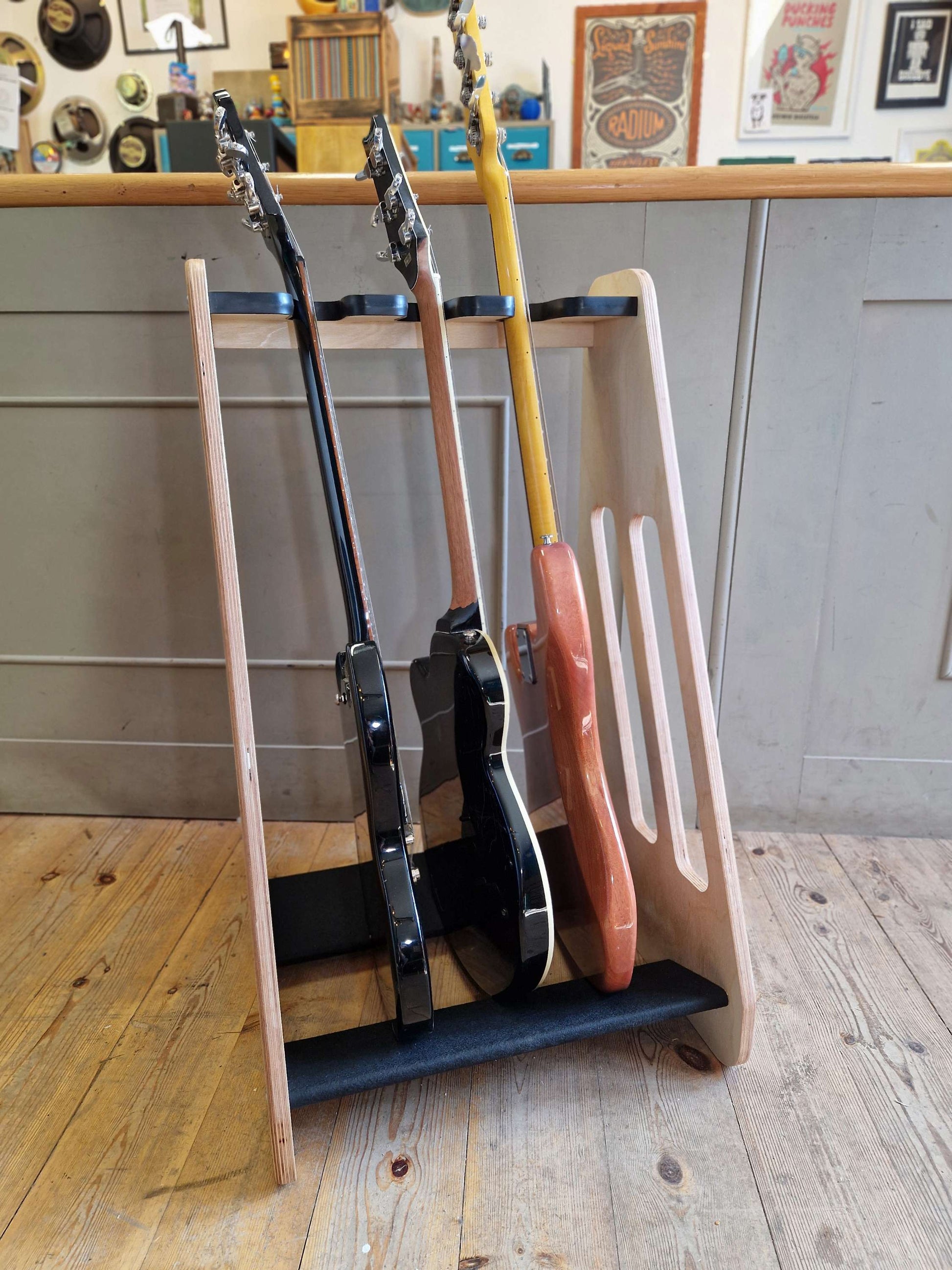 Noisy Hammer "Den 3" Guitar Rack System