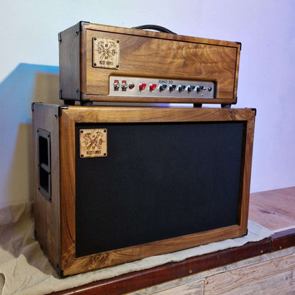 Noisy Hammer Juno 50w Guitar Amplifier + 2x12" cab